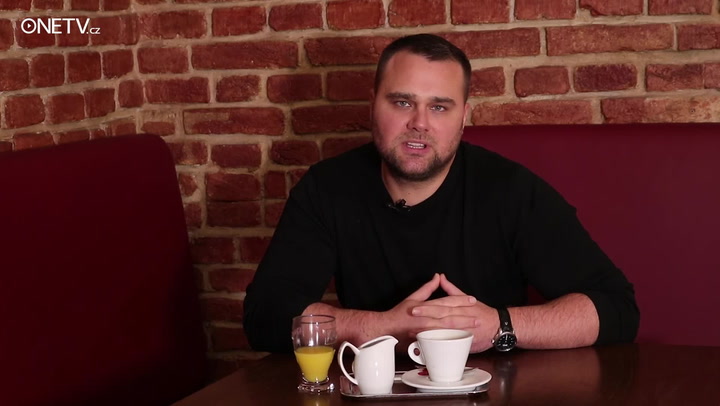 Naučte se nosit správně silonky i punčocháče a vyhněte se těmto trapasům!