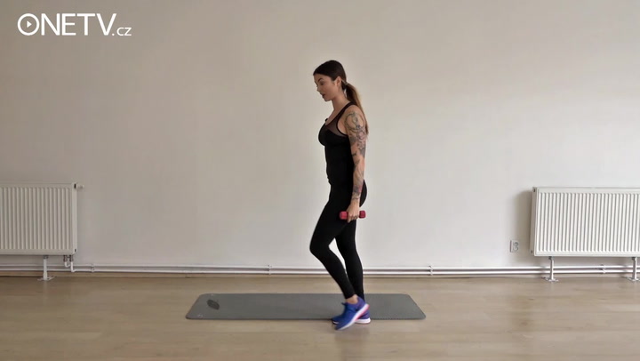 Nejkrásnější zadek v Česku má rozhodně tahle trenérka: Sledujte její tajné cviky!