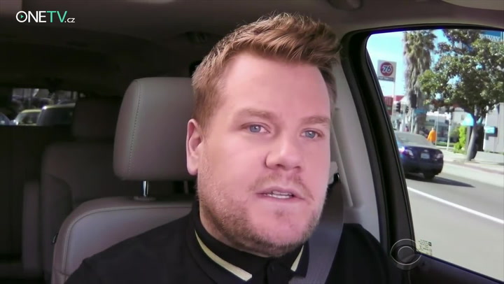 Nejvtipnější nástupy do slavného carpool karaoke: Jak nalákal moderátor do auta zpěvačku Adele?