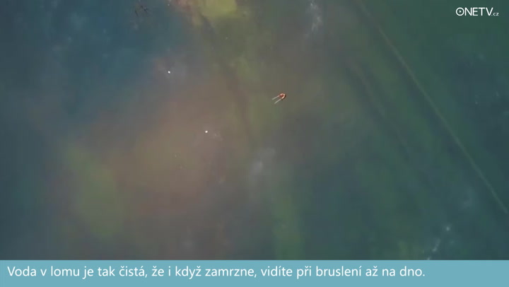 To chcete zažít: Zaplavená věznice je kluzištěm, kde vidíte na úplné dno!