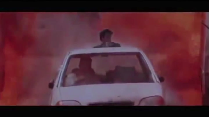 Kam se hrabe James Bond a Jason Bourne. Tohle je nejlepší bollywoodská akční scéna všech dob!