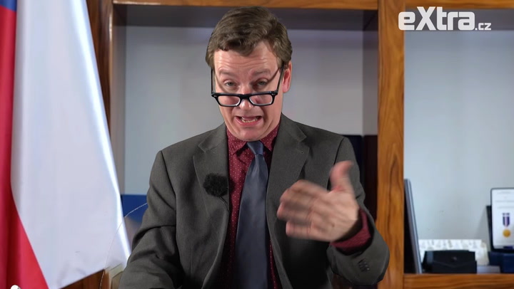 Čauky lidi 7. díl: Pan premiér názorně předvede, jak se chovat podle nových zákazů