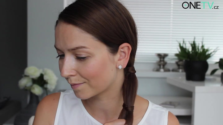 Svůdný sexy účes na rande jen za pár minut!