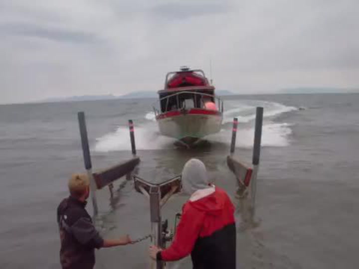 Takhle uklízejí lodě profíci! Nikdo nevěřil, že tohle dopadne dobře