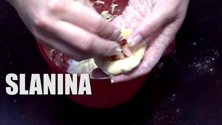 Bramboráky trochu jinak: Křupavé bramborové krokety plněné voňavou slaninou a rozteklým sýrem