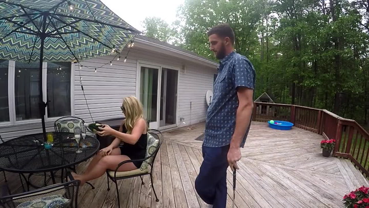 Až uvidíte, co dokáže tenhle týpek s golfovou holí, neuvěříte vlastním očím!