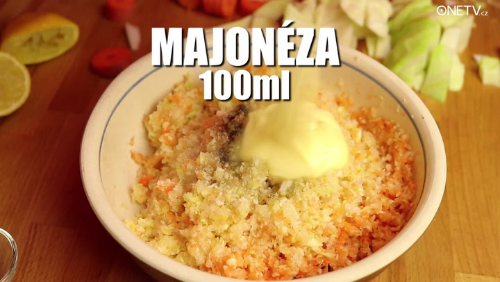 Oblíbený salát coleslaw hotový za pár minut: Budete mít boule za ušima!