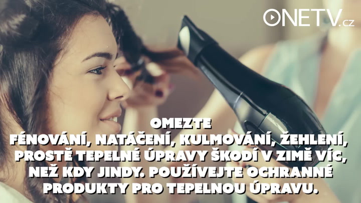 V zimě vlasy trpí víc, jak v létě: Pečujte o ně správně!