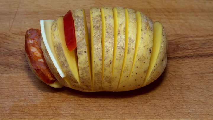 Před výplatou se bude hodit: Uvařte večeři za pár korun, tenhle recept je prostě boží