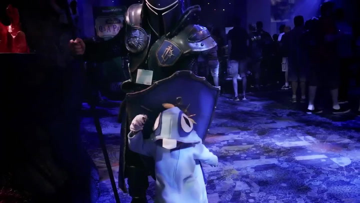 Sešli se fanoušci světa World Of Warcraft. Jejich neskutečné kostýmy vám vyrazí dechy