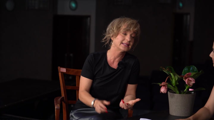 Extra Host Sandra Pogodová: Vzpomínka na líbačku s Tofim