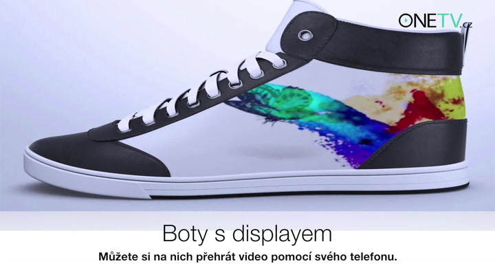 To chcete: Tenisky s displejem přehrávají videa z mobilu!