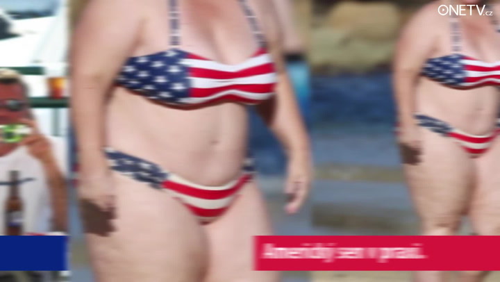 Plavky, které byste měli spálit! Tyhle modely NIKDY nebudou IN!