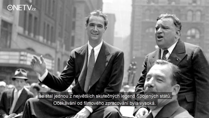 Génius, kterého dostihla strašná nemoc. Leonardo DiCaprio se na roli  Howarda Hughese připravoval v blázinci