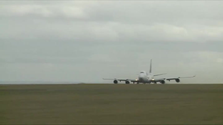 Legendární Iron Maiden mají místo dodávky Boeing 747 s ďábelským číslem 666. Neuvěříte, kdo ho pilotuje!