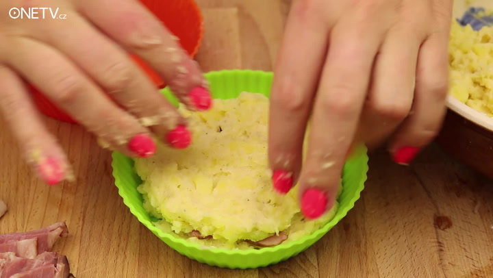 Brambory, jak je neznáte: Muffin se slaninou je super rychlá a levná večeře!