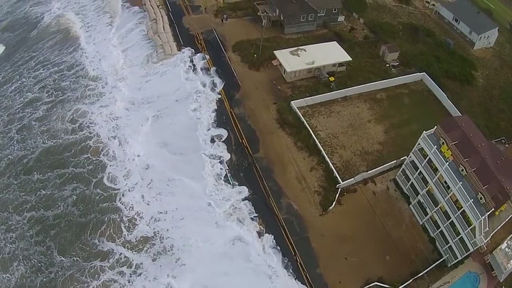 Neskutečná síla přírody! Podívejte, jakou demolici dokáže vítr a příboj