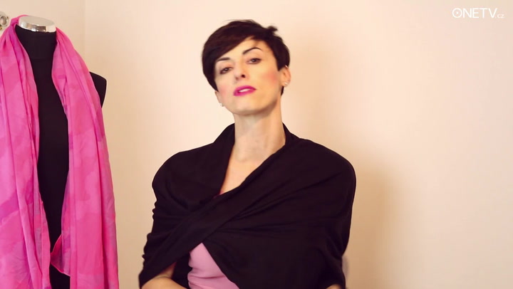 Super triky od stylistky celebrit: 6 způsobů, jak si uvázat šátek či šálu!