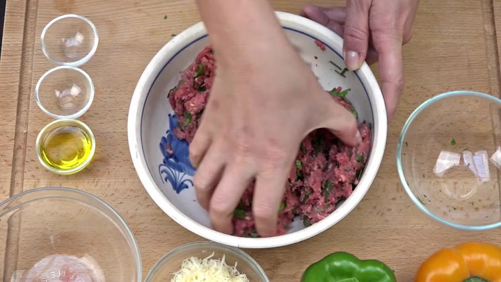 Chutná večeře za pár korun: Sledujte tenhle geniální recept!