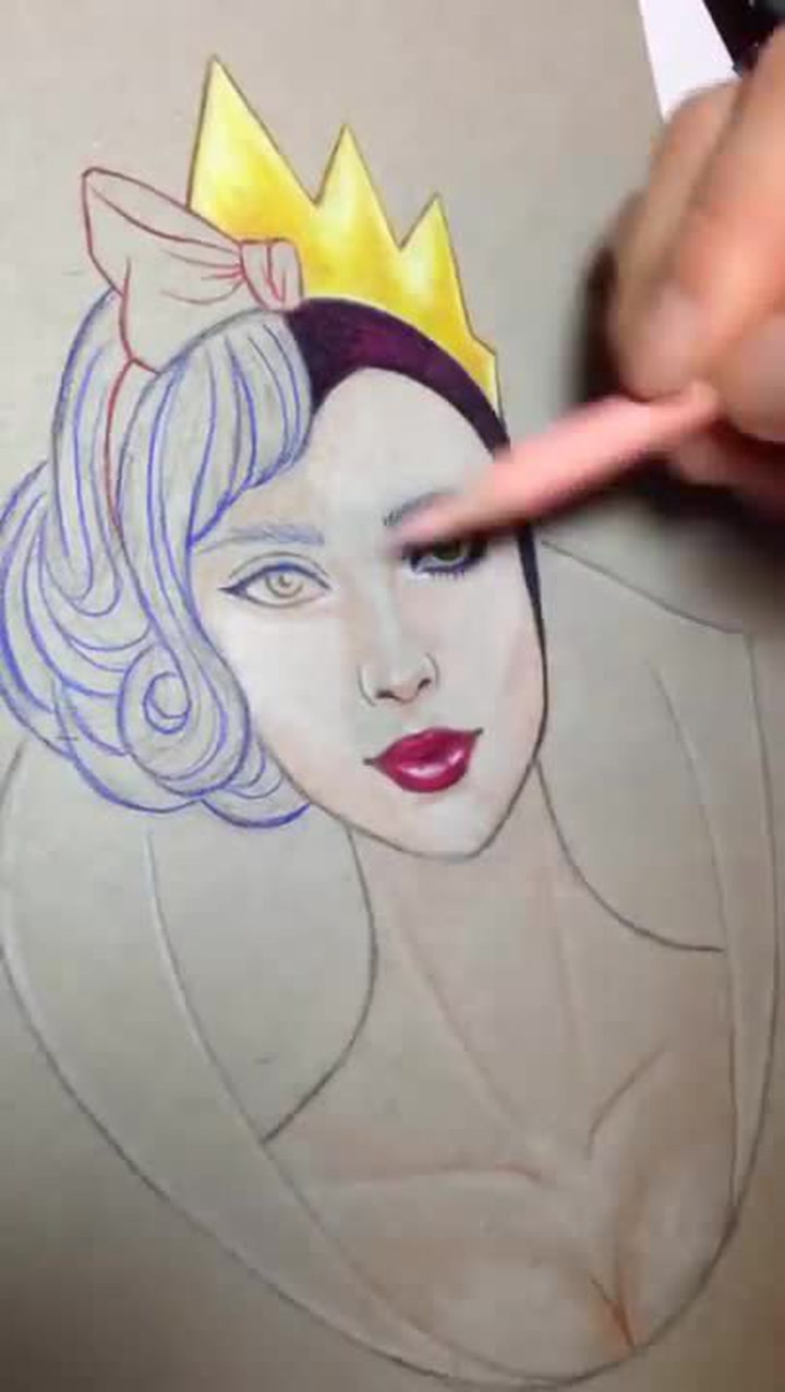 Nádhera! Umělkyně kreslí schizofrenní princezny, časosběrné video je úžasná podívaná