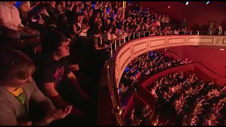 Když tenhle sedmatřicetiletý poslíček přišel na pódium Talentu, netušil, že mu to změní život