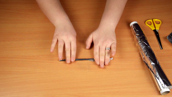 Neutrácejte peníze za stylus: Dotykové pero si vytvoříte doma ze dvou věcí a za 3 koruny!