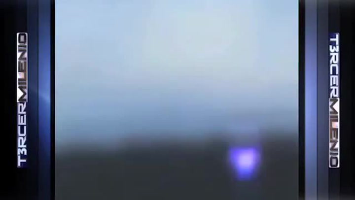 Na obloze se objevily záhadné kříže a letěly nad bitevním polem. UFO nebo tajný vojenský pokus?