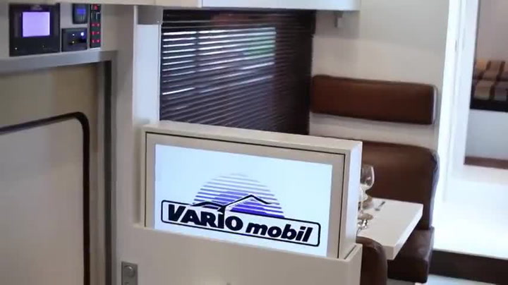 Obytné auto snů! Tenhle obří truck je vybavený lépe než leckterá luxusní vila