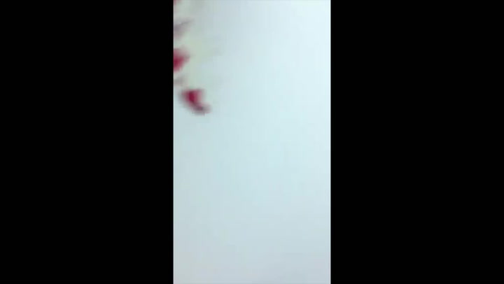 KOMPLETNÍ VIDEO: Tohle se dělo na WC olomoucké diskotéky Varna!