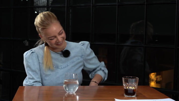 Extra Host Markéta Konvičková: Hvězda SuperStar o pohlaví miminka a radách nad zlato