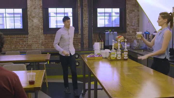 Proboha, co to je? Aplikace na telefon chce naučit chlapy lepší orální sex!