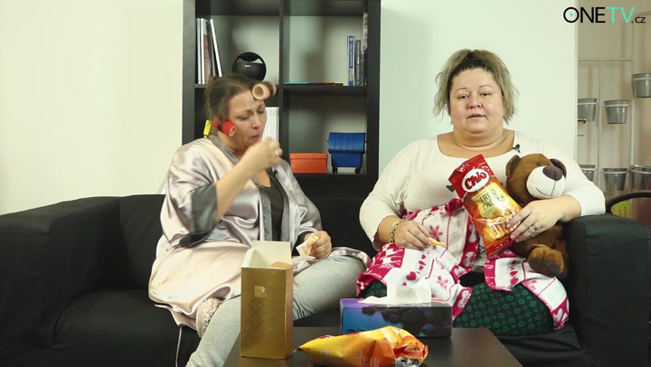 Drsná realita: Jak si hledají chlapa sexy dvacítky a co dělají zoufalé čtyřicítky?