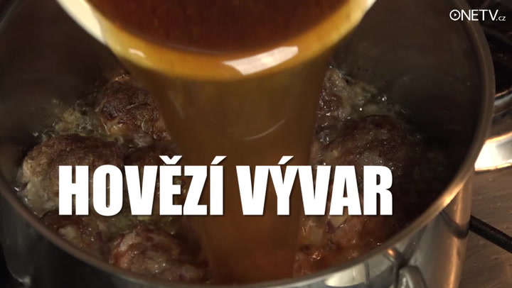 Těstoviny s masovými kuličkami hotové za pár minut. A všechno navíc uděláte v jednom hrnci!