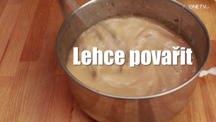 Vaječňák už vás nebaví? Zpříjemněte si začátek roku domácím Toffifee likérem!
