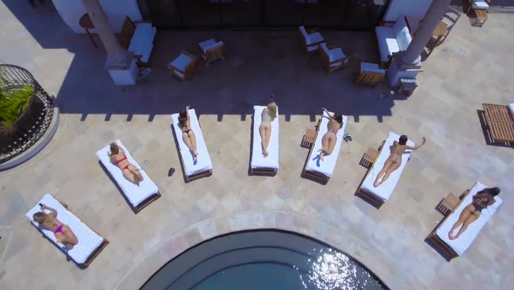 JEDEN DEN ZE ŽIVOTA MULTIMILIONÁŘE! Takhle si život užívá Dan Blizerian