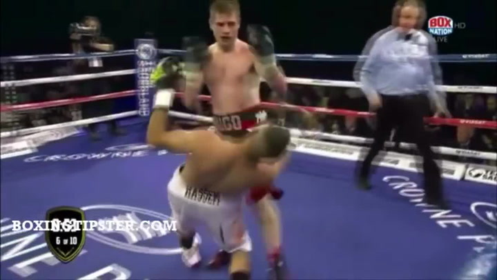 Dělal ze sebe největšího borce! Nakonec byl tenhle boxer za totálního amatéra