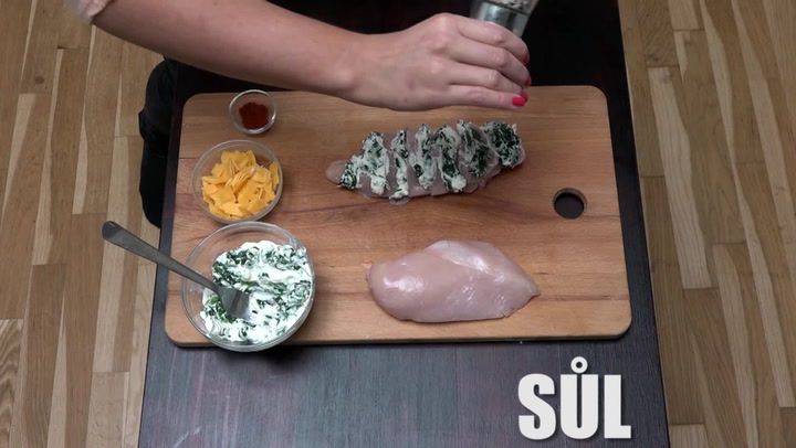 Nevíte, co vařit k obědu? Zkuste tohle skvělé nadívané kuře, zvládne ho i začátečník!