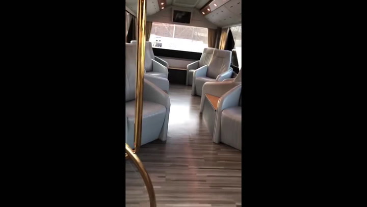 Luxusní svatební cesta! Po svatbě Leoš Mareš s Monikou zmizeli z Česka