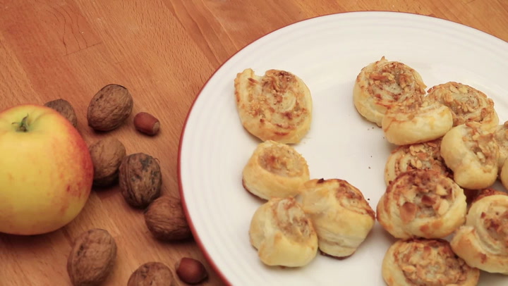 Skořicový šnek hotový za pár minut a za pár korun: Tenhle recept musíte vyzkoušet!