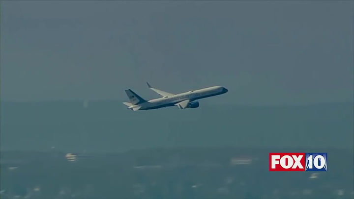 Během odletu Donalda Trumpa na inauguraci bylo spatřeno UFO!