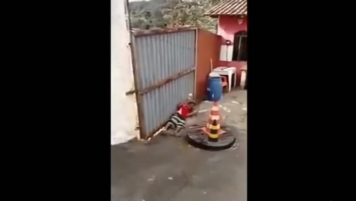 A je vymalováno. Internet se baví videem natěrače, který „trochu“ přebral!