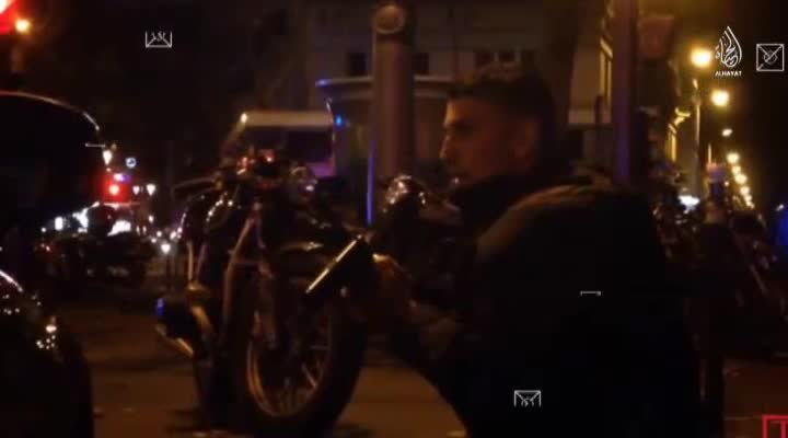 Islámský stát nám opět vyhrožuje! Nové video ukazuje pařížské vrahy, jak znova trénují