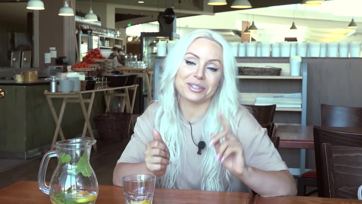 Pánové, POZOR! Víme, jakých 9 věcí s vámi do fitka nesmí, jinak budete za úplnýho trapáka!