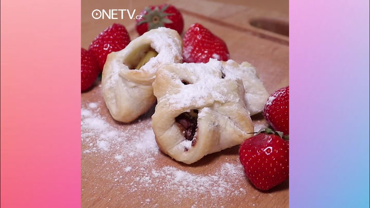 Jednoduché šátečky plněné Nutellou a banánem chutnají skvostně!