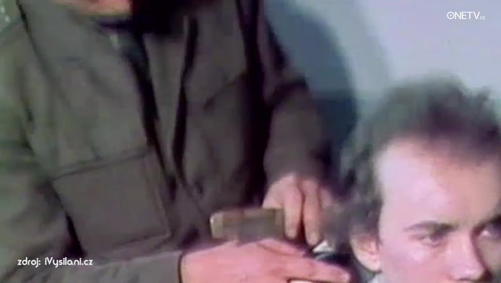 RETRO: Dnešní muži jsou ufňukánci, chybí jim pořádná VOJNA!