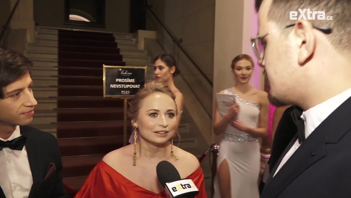 Milan Peroutka a Shopaholic Nicol na Plese v Rudolfinu: Televize se bála!