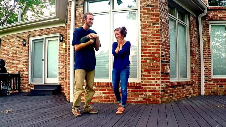 Roky si přála štěně. Když jej od přítele dostala, její reakce byla k nezaplacení