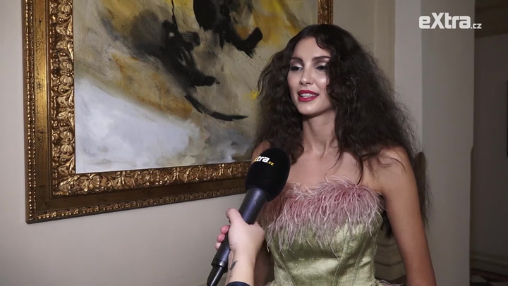 Miss Karolína Kopíncová o koronaviru a pubertě: Rudé vlasy a tunely v uších