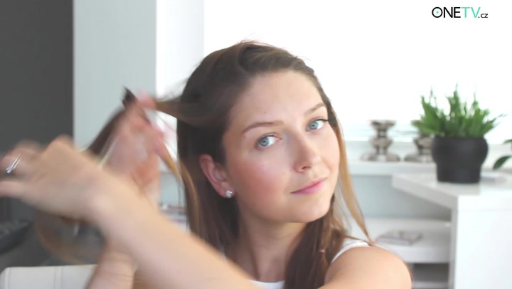 Účes pro každou příležitost jen za pár minut: Inspirujte se od hairstylistky celebrit!