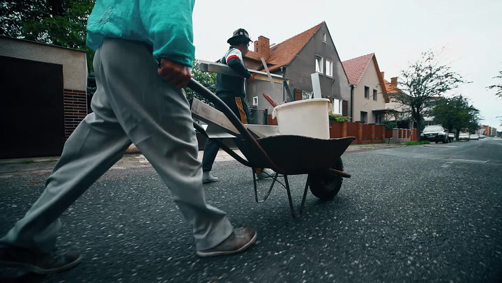 Jak oslavil cikán Jožka MDŽ? Tohle jste prostě potřebovali vidět!